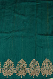 Handloom Banarasi katan pure silk saree in yellow in dupion finish with floral motifs.