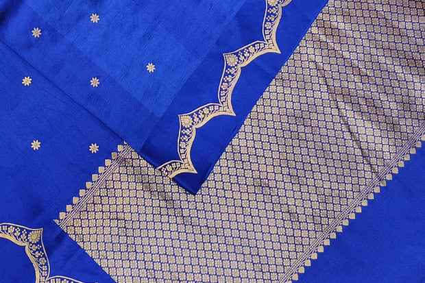 Banarasi pure silk ( Raw Mango) saree in blue with small floral motifs