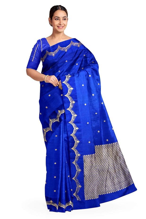 Banarasi pure silk ( Raw Mango) saree in blue with small floral motifs