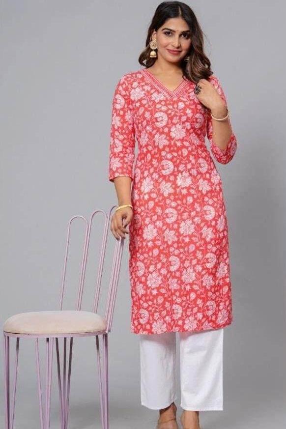 Cotton kurti  in straight cut in peach.