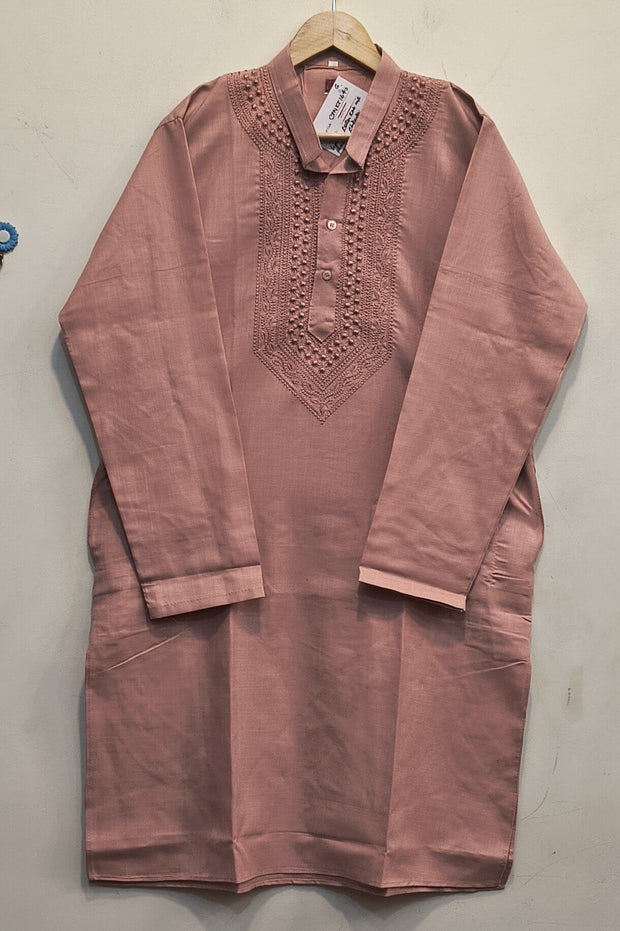 Cotton kurta with Lucknowi chikan work in light peach