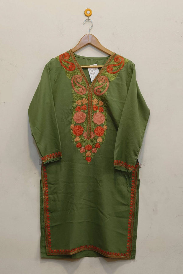 Cotton kurta in  green  with hand embroidered Kashmiri aari work