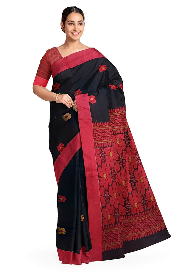 Handloom  cotton saree with  floral motifs in black with jamdani pallu