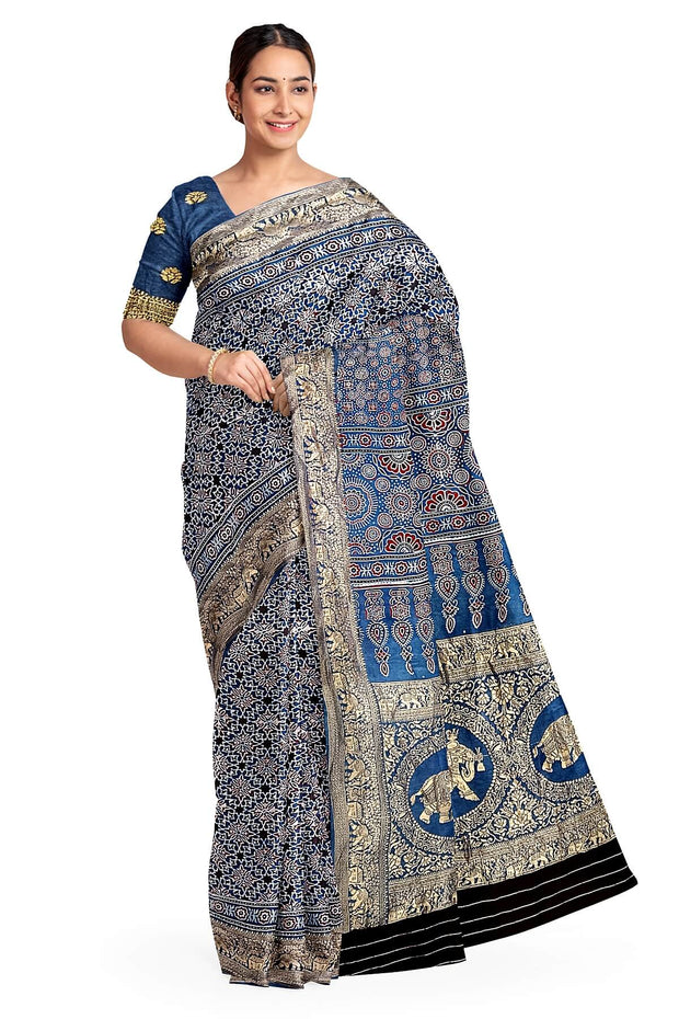 Dola silk saree in floral pattern in blue