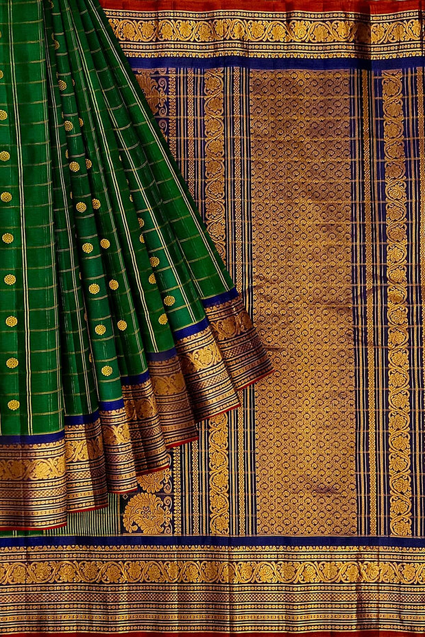 Handloom Gadwal SICO ( silk cotton) saree in bottle green