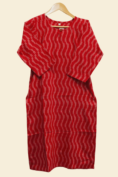 Handwoven ikat cotton kurti in straight cut in red in wave pattern