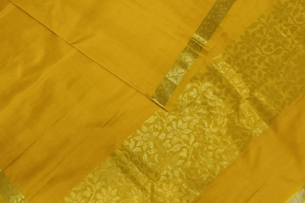 Kanchi pure silk dhavani / voni / chunni in yellow
