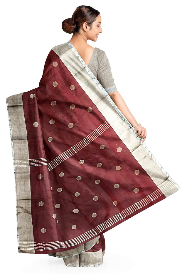 Handwoven Uppada pure silk saree in maroon  with round motifs