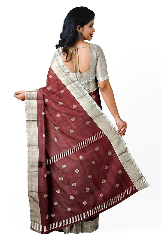 Handwoven Uppada pure silk saree in maroon  with round motifs